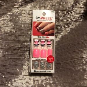 NWOT press on manicure nails women’s sailor